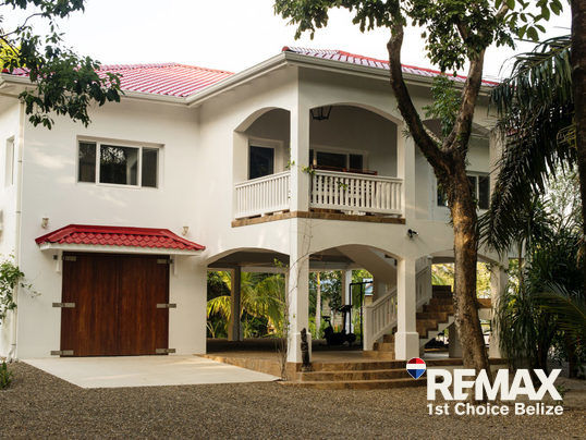 HL - H3302 - Orchid House Income Property