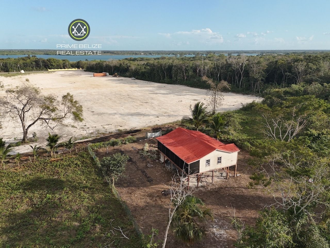 PH0066 – 20+ Acre High-Land Property with Home Near the Belize–Mexico Border