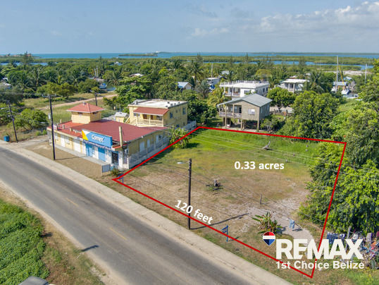 L152 - Placencia Dual Lot Package