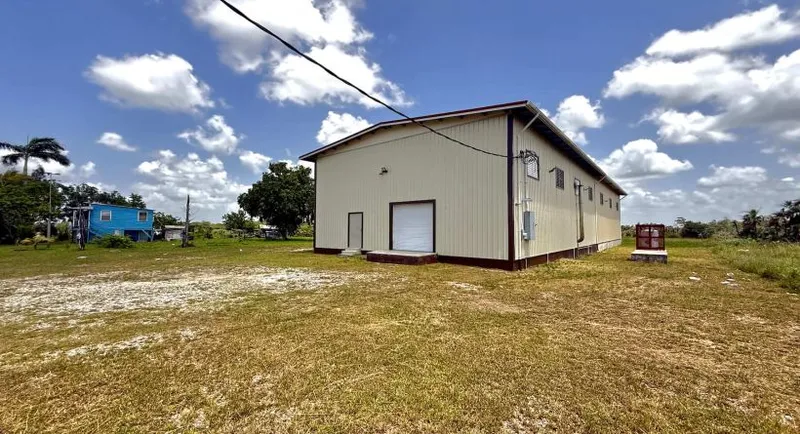 Prime Highway Commercial Property with Warehouse on 4.98 Acres