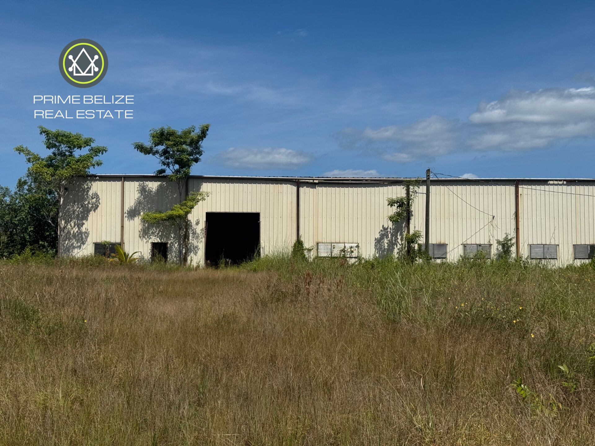 PB0029 – CENTRAL WAREHOUSE FOR SALE on 17 Acres – Burrell Boom