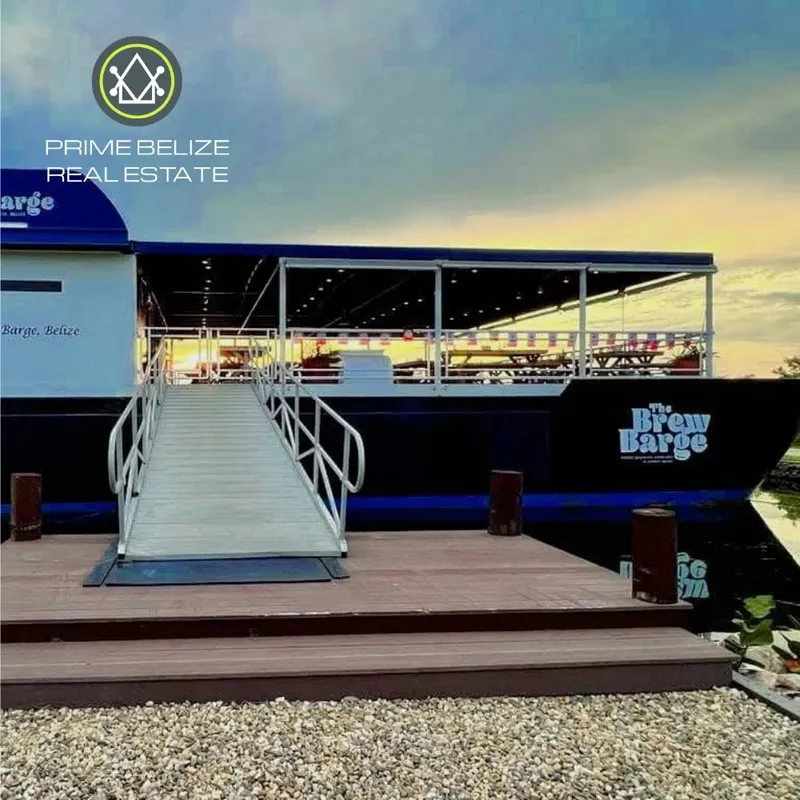 PB0032 – Floating Restaurant for Sale – A One-of-a-Kind Opportunity in Placencia!