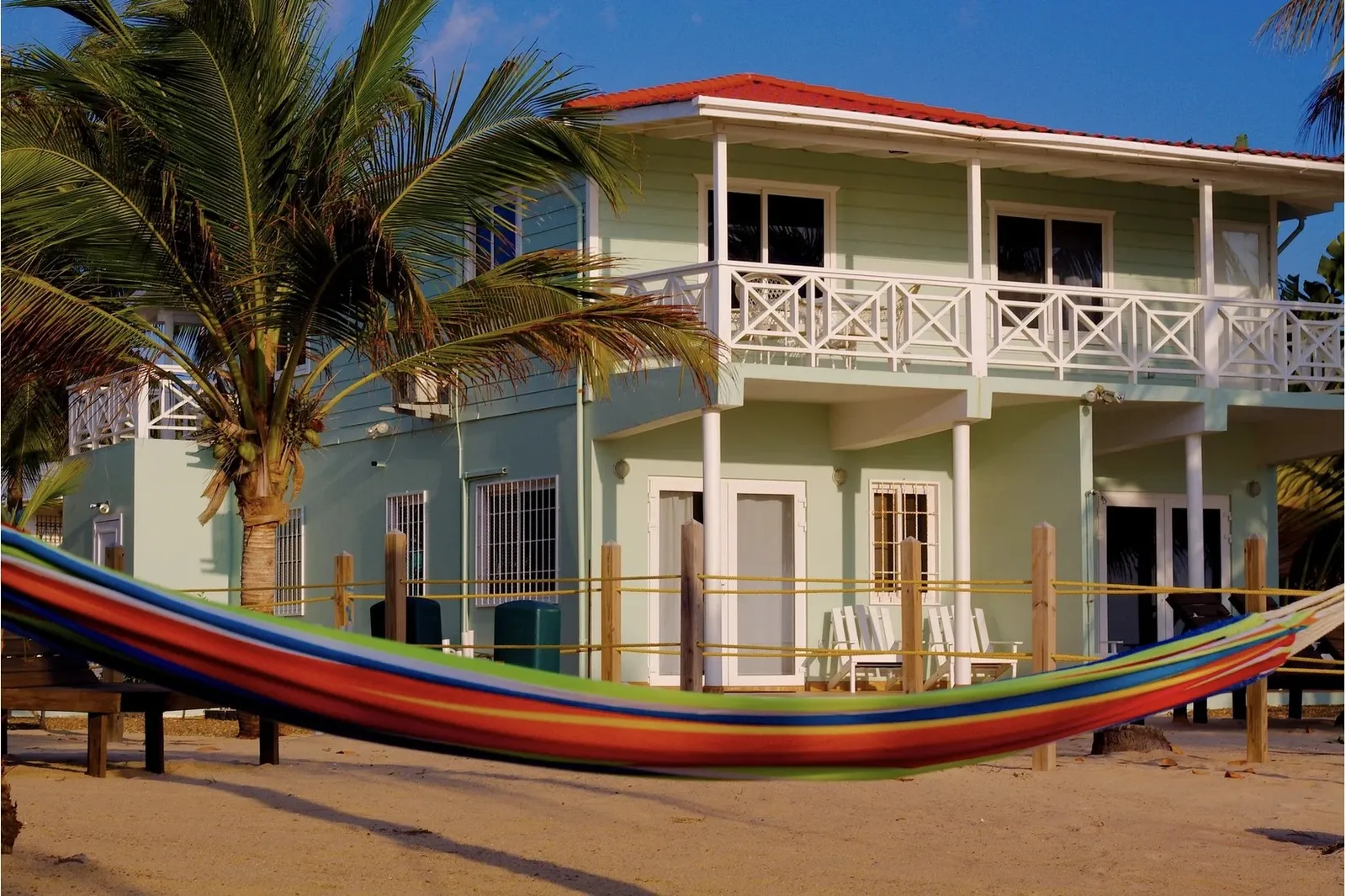 PH0015 – Income Producing Beach House on Oversized Property in Placencia Village