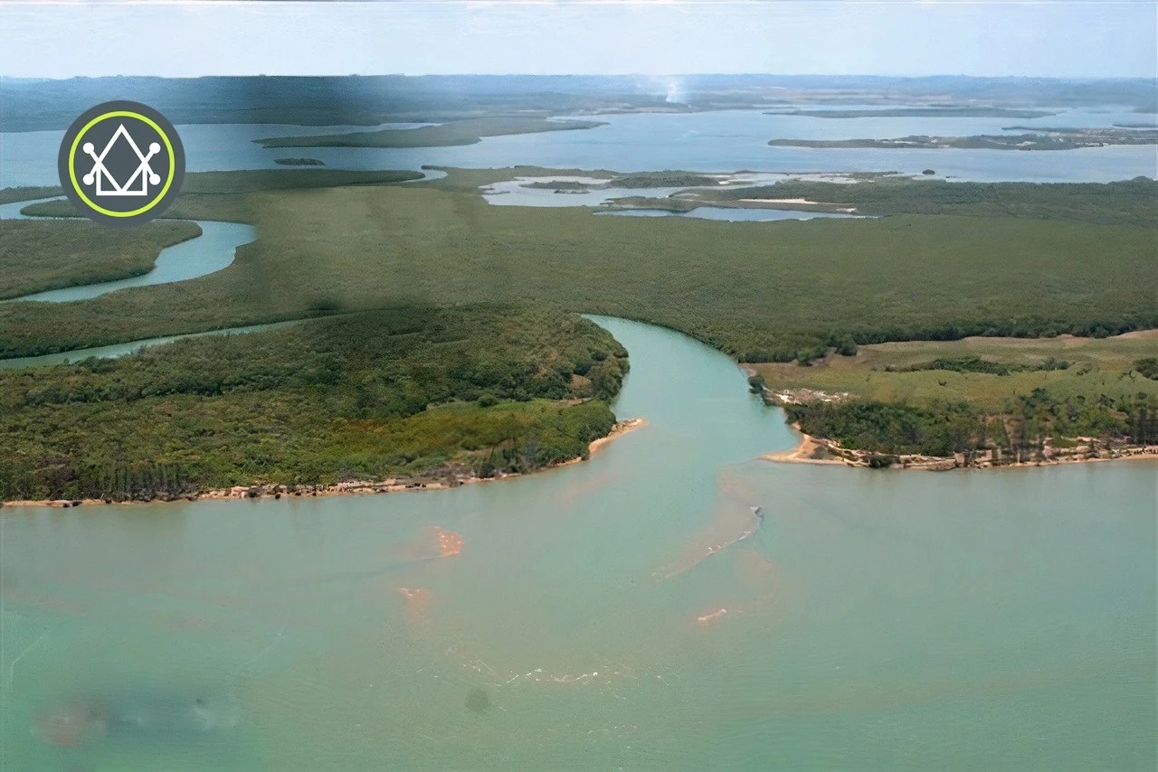 PL0050 – Aruba Point 20 Acres – This is an off-grid, boat-access property.