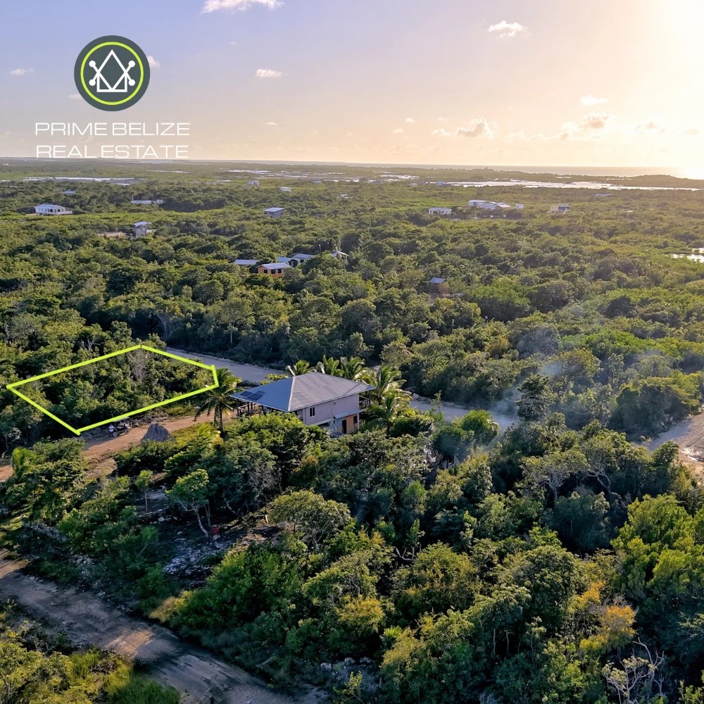 PL0074 – Flexible Opportunity Near Secret Beach, Ambergris Caye
