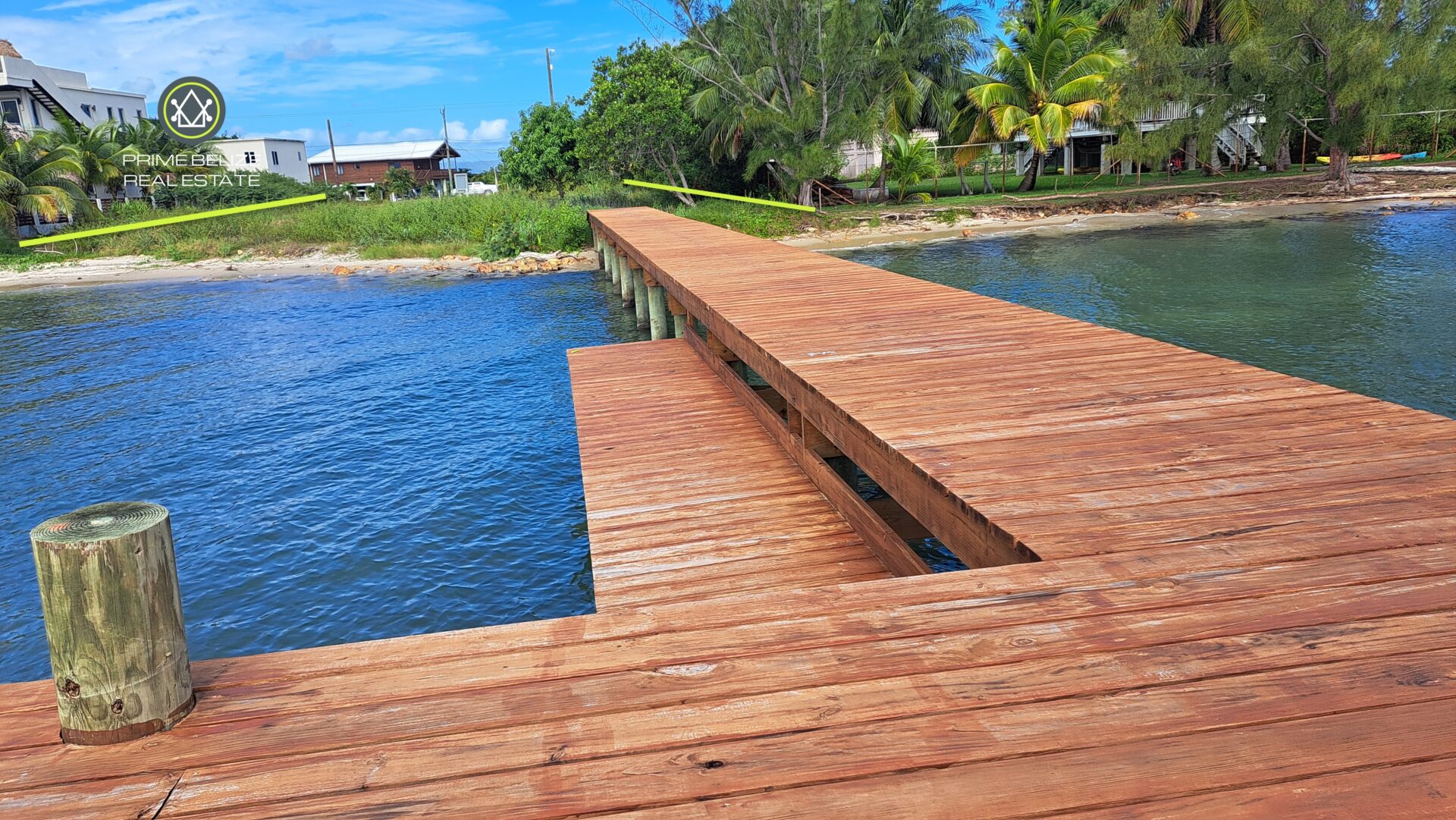 PL0130 – Extra-large beachfront with pier/dock on the Million Dollar Mile