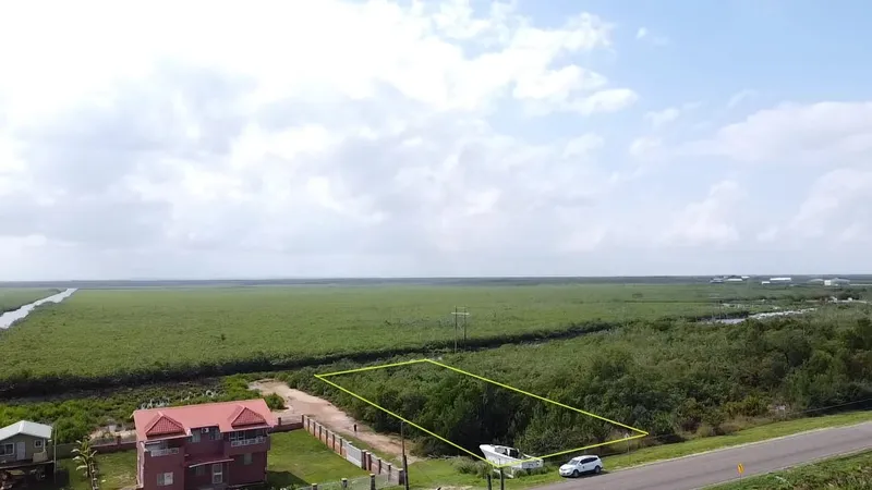 PL0137 – Commercial Property 0.95 Acre – Mile 6 George Price Highway