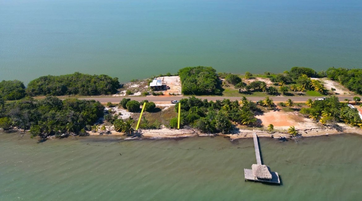 PL0164 – Prime Beachfront Lot in Plantation, Placencia
