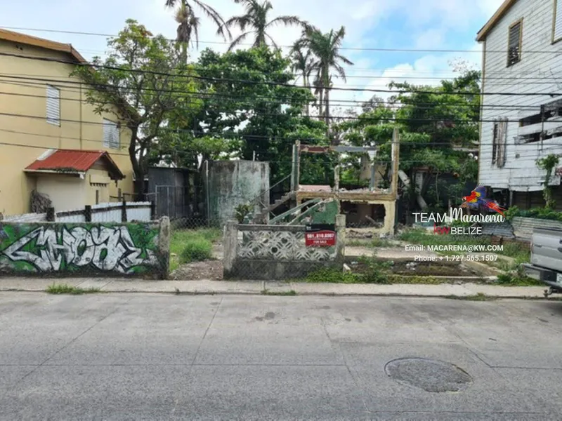 Residential or Commercial Lot in Belize City - Image 4