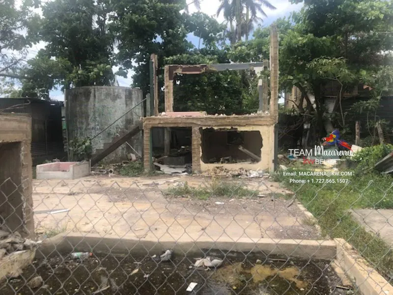Residential or Commercial Lot in Belize City - Image 6