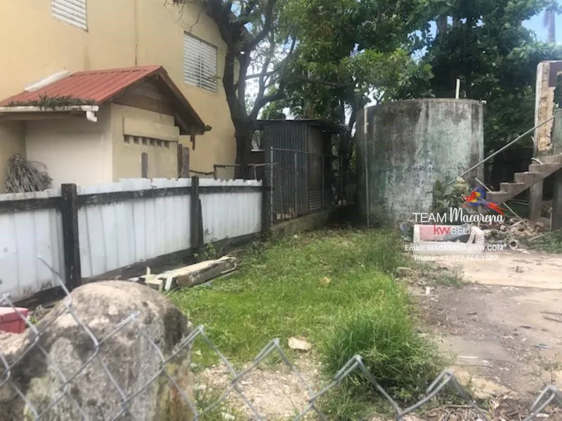 Residential or Commercial Lot in Belize City - Image 2