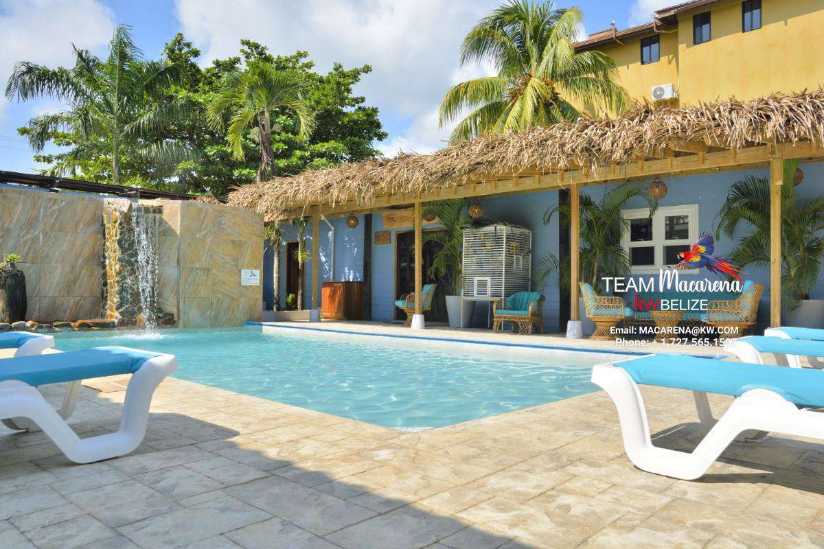 Exceptional Resort on the Caribbean Sea Hopkins