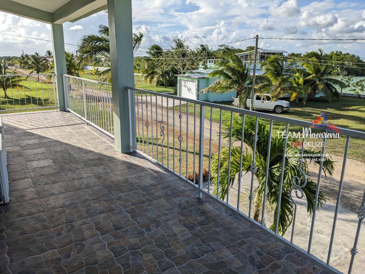 Home on the Corozal Four Mile Lagoon