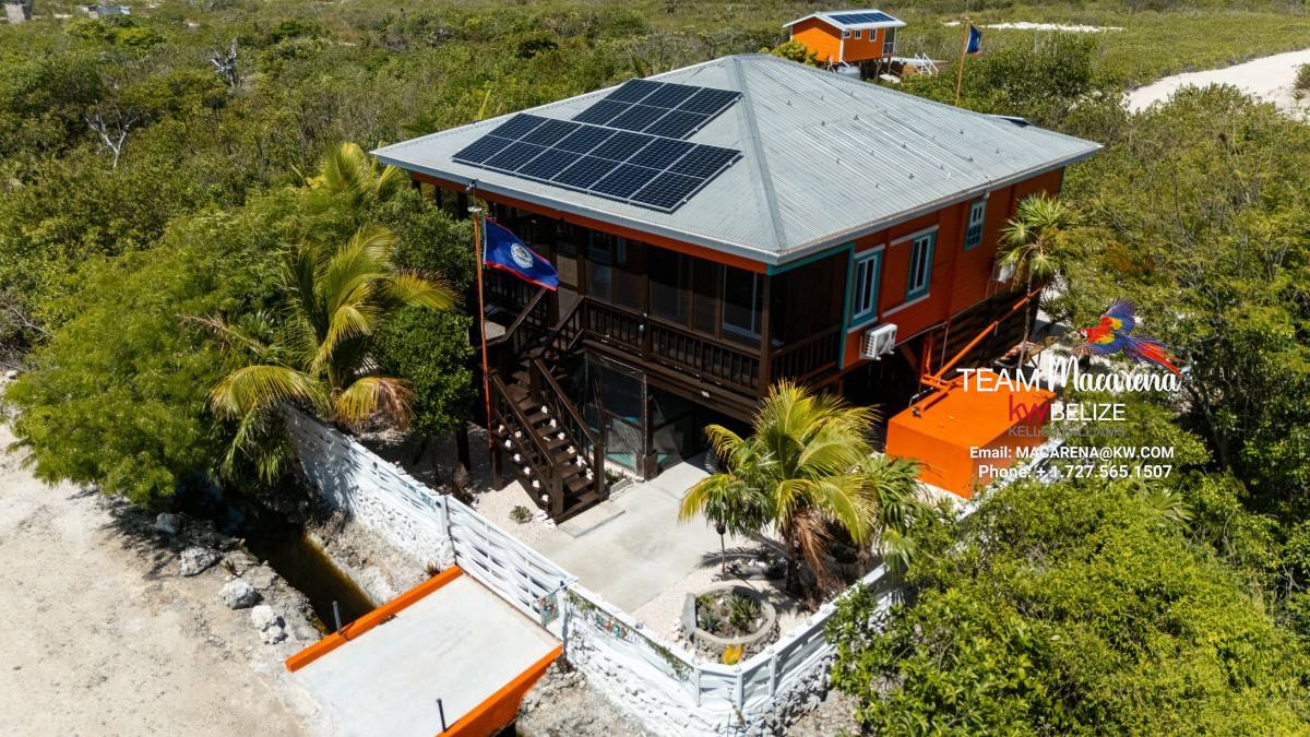Gran Casa Naranja – Fully Furnished Custom-Built Home