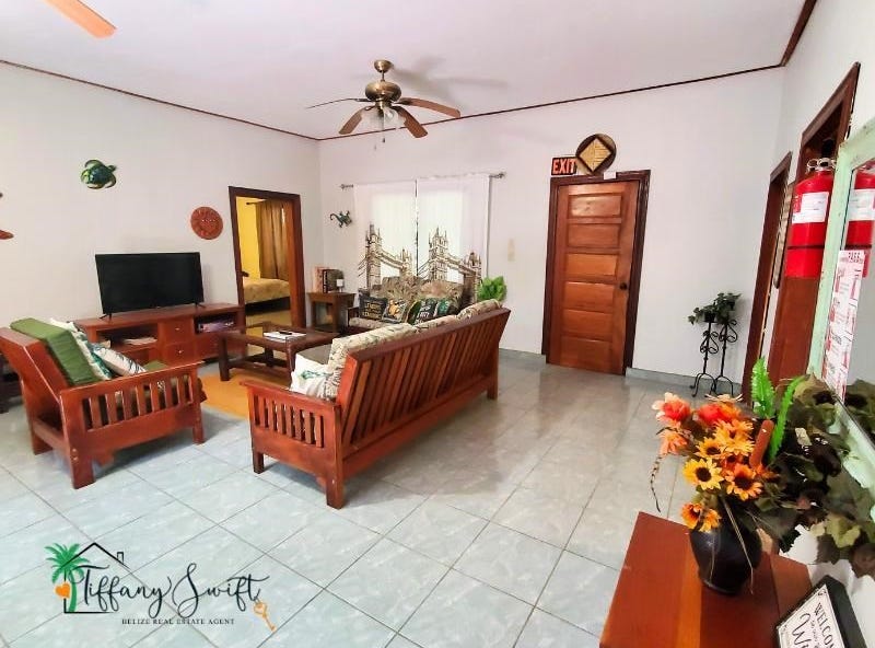 #4208 – Prime Riverfront Investment: Thriving Airbnb & Family Retreat close to San Ignacio Town, Cayo, Belize, Bullet Tree Falls, Cayo District, Bullet Tree Falls, Cayo District