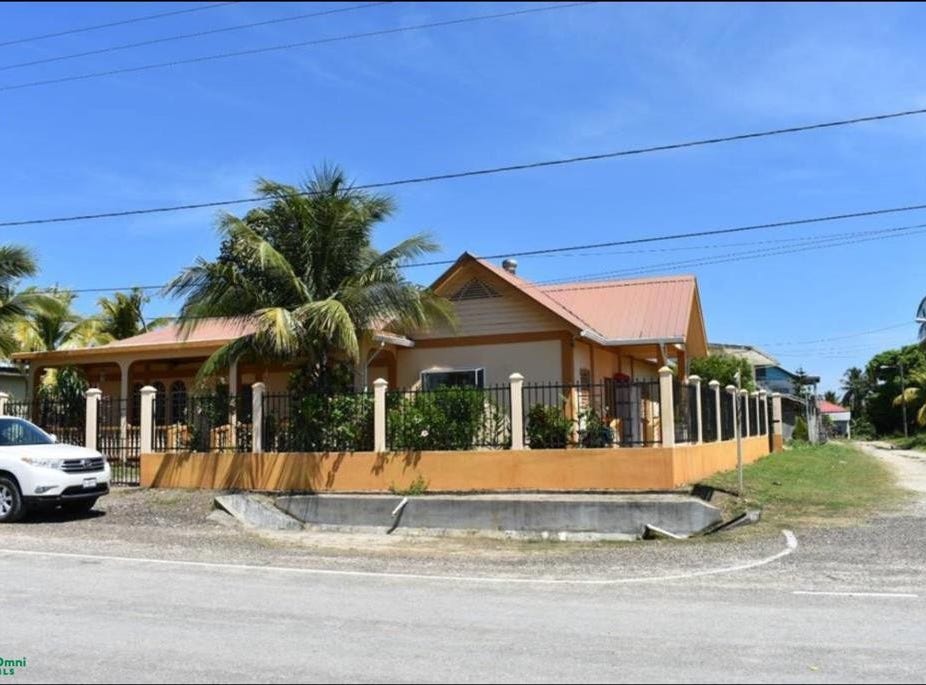 #10 North Street, Punta Gorda Punta Gorda, Toledo, Punta Gorda, Toledo District 501