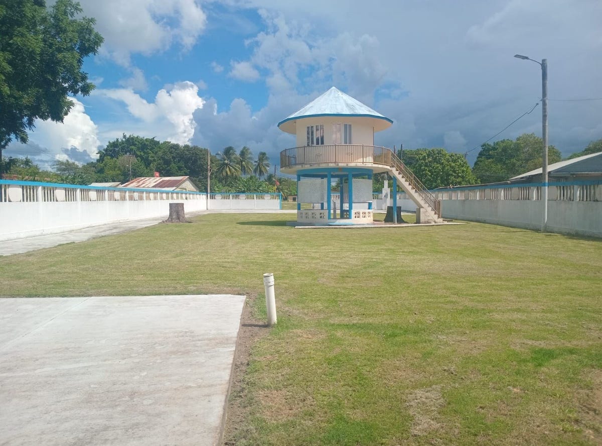 Check Agent, Aguacate Camp, Cayo District, Aguacate Camp, Cayo District