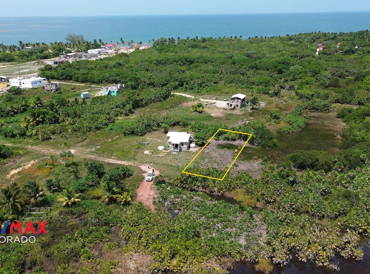 Hopkins, Belize, Hopkins, Stann Creek District, Hopkins, Stann Creek District