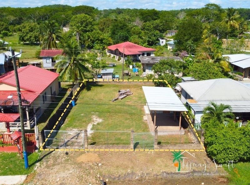 #4228 – Prime Residential/Commercial Lot for Sale in Beautiful Bullet Tree Falls Village, Cayo District, Belize, Bullet Tree Falls, Cayo District, Bullet Tree Falls, Cayo District