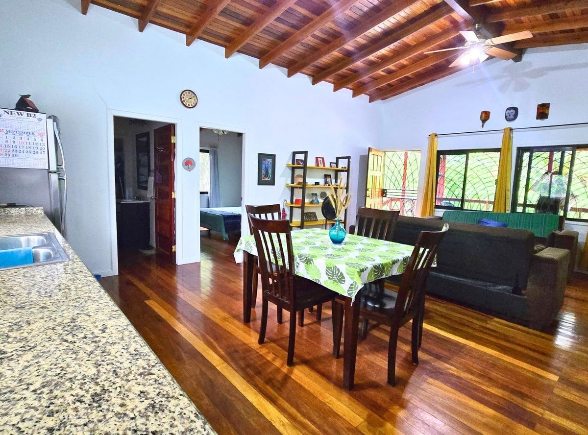 #4230 – Tranquil Two Bed, Two Bath Home Minutes from Downtown San Ignacio – Cayo, Belize, San Ignacio, Cayo District, San Ignacio, Belize City