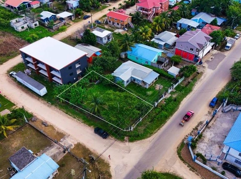C.Las Americas , Belmopan, Cayo, Belmopan, Cayo District 501