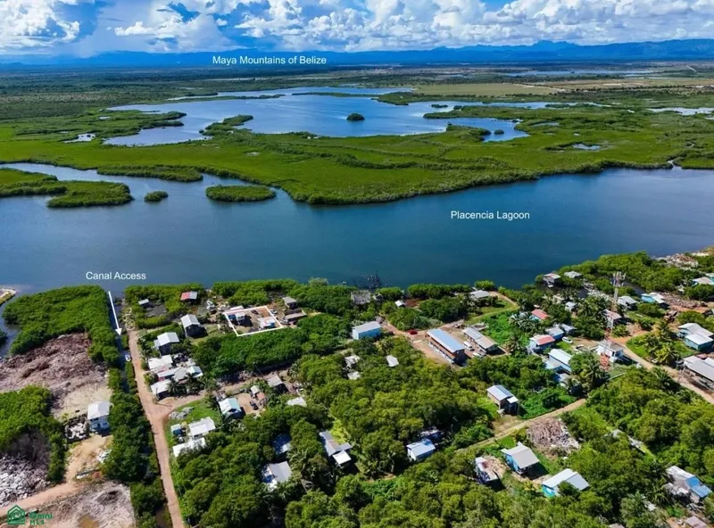 Seine Bight , Seine Bight, Placencia Peninsula