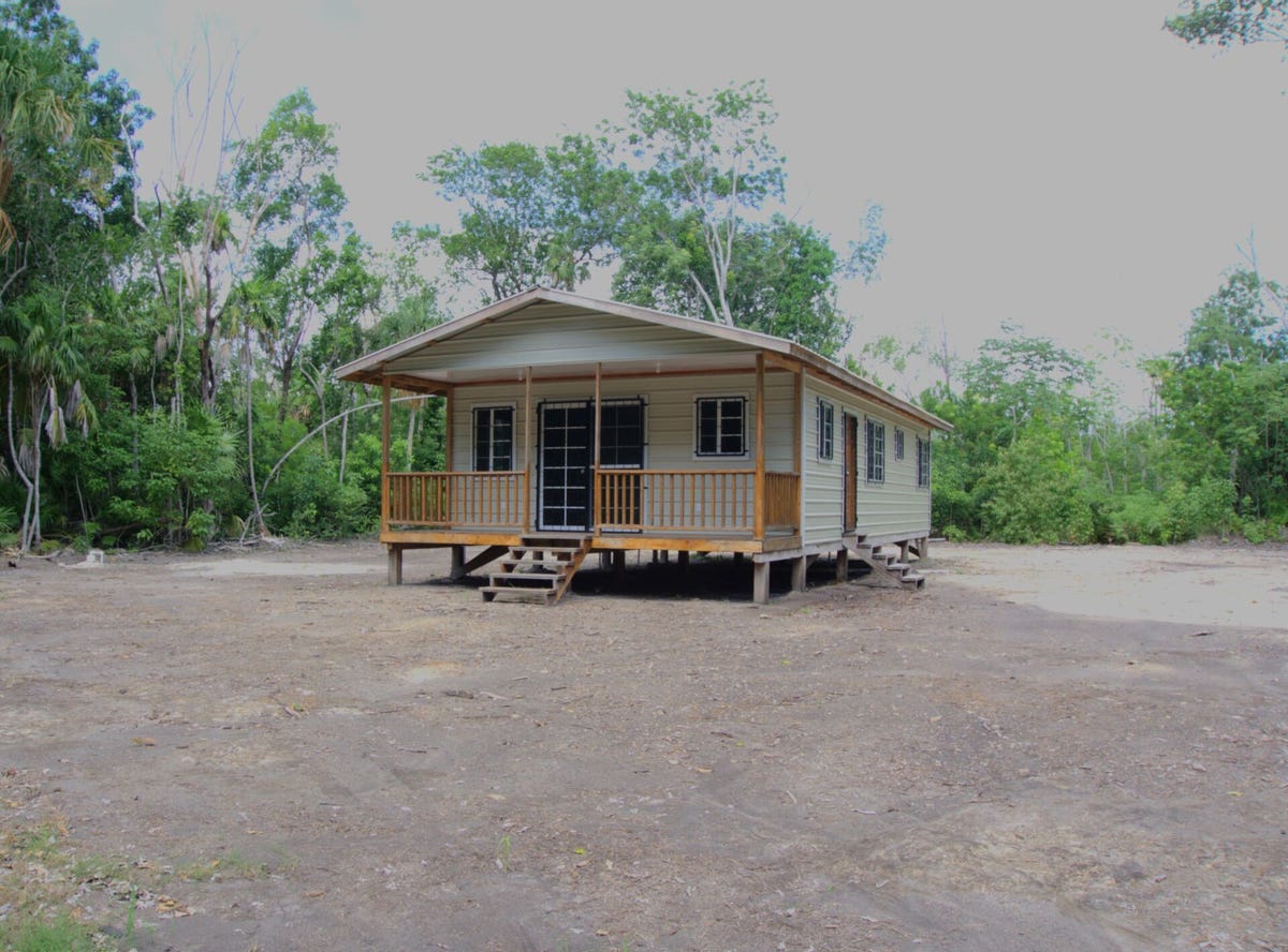946 Jaguar Palm, Consejo, Corozal District