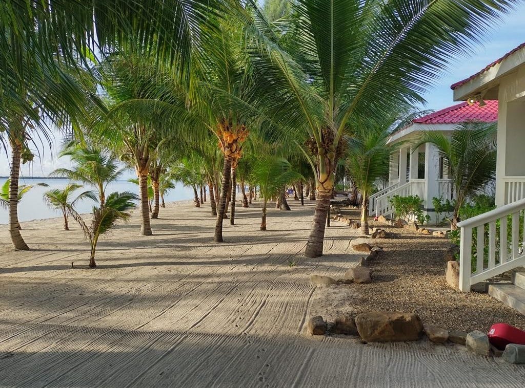 JJ8W+PJX, Seine Bight, Belize, Placencia, Belize City Apartment for Sale