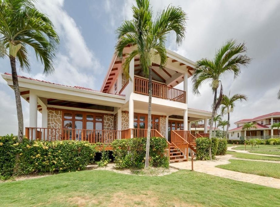 VPF6+VW, Hopkins, Stann Creek District Apartment for Sale