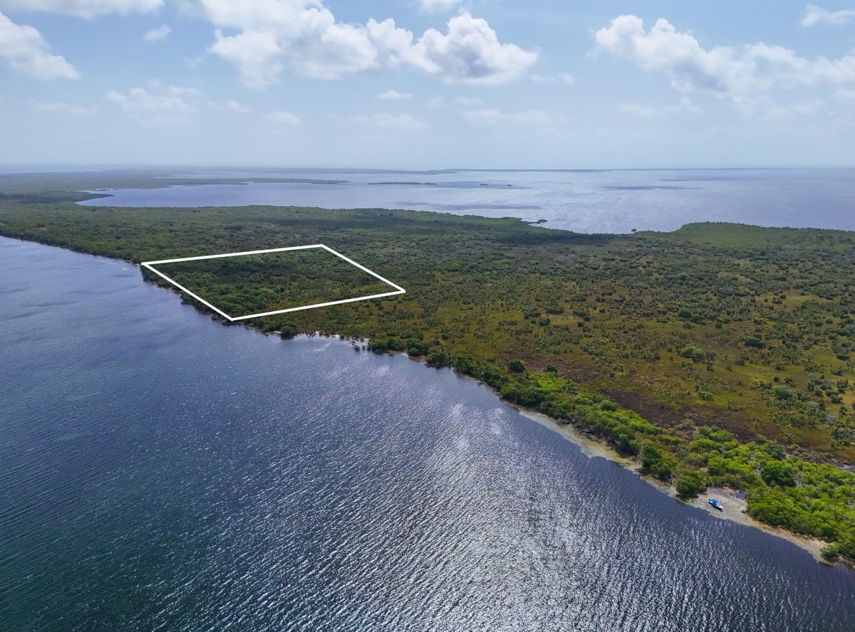 Turneffe Atoll, Belize City, Belize City Land/Development for Sale