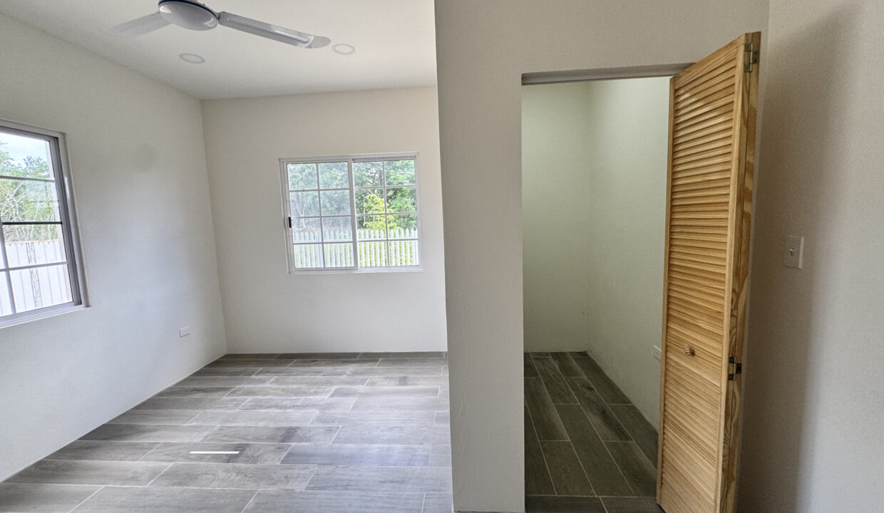 Recently Built 3-Bed, 2-Bath Residence Near Orange Walk