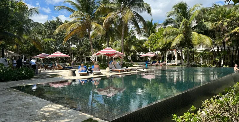 Gorgeous Beachfront Condo at Itz’ana