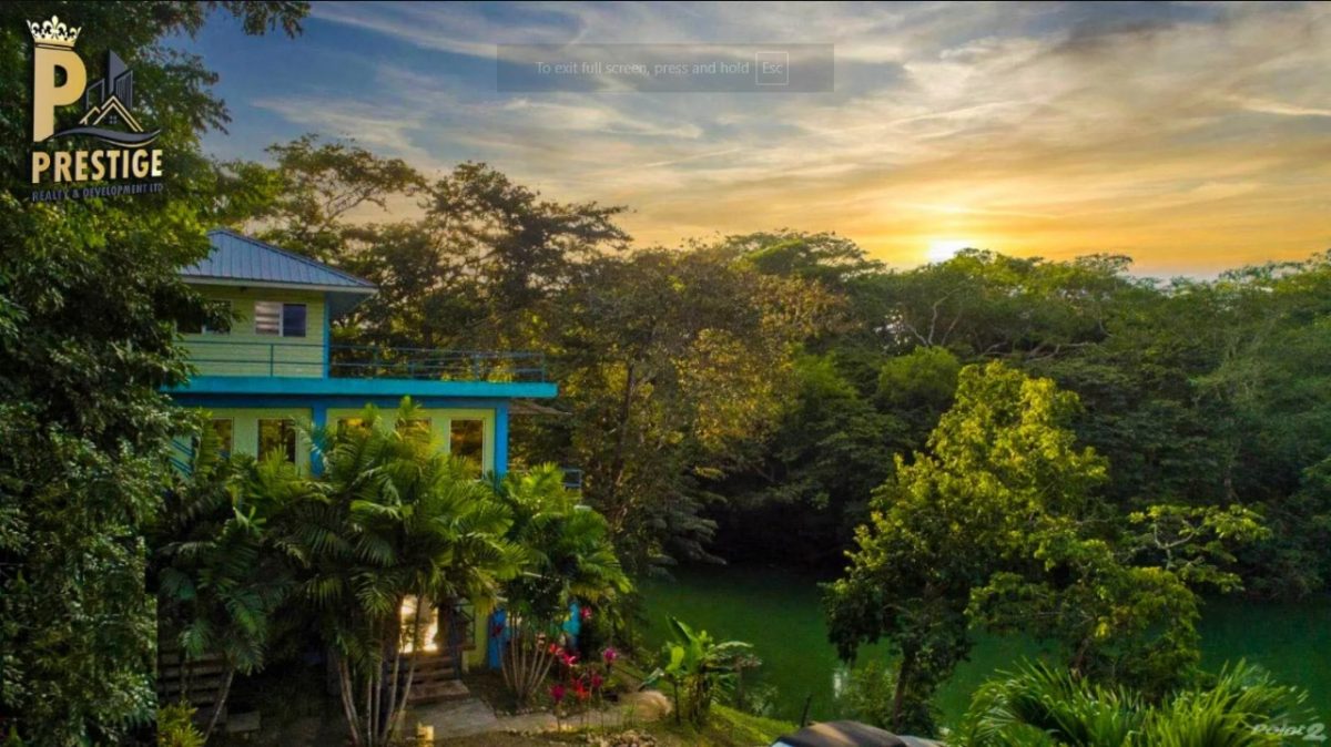 River House, Luxury Suites