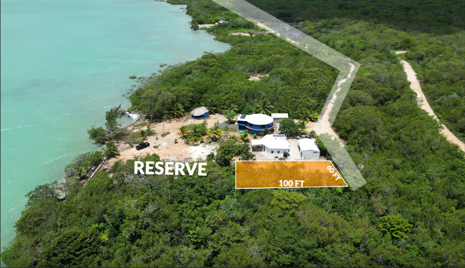 Seafront Property in Cerros in the Corozal District in Northern Belize
