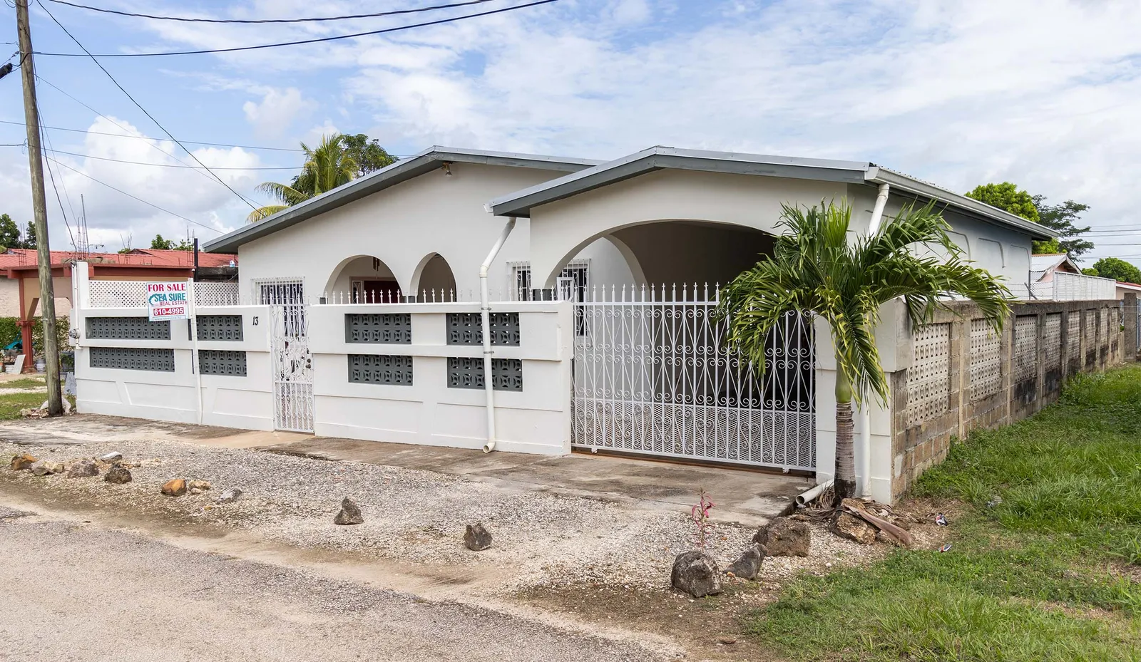Prime Living in Belmopan: 3-Bedroom Gem Priced to Move