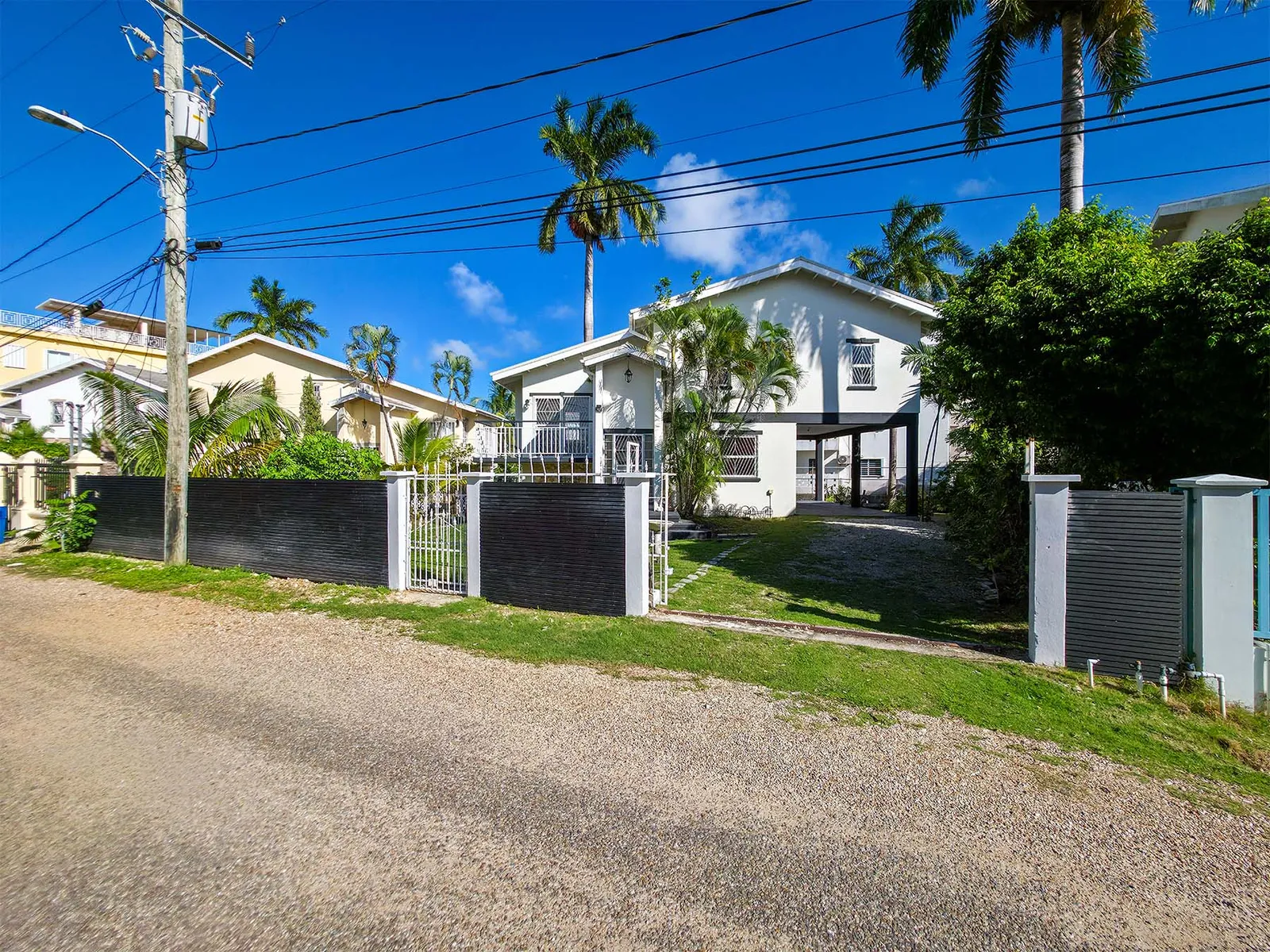 High End Residential Rental in Bella Vista, Belize City