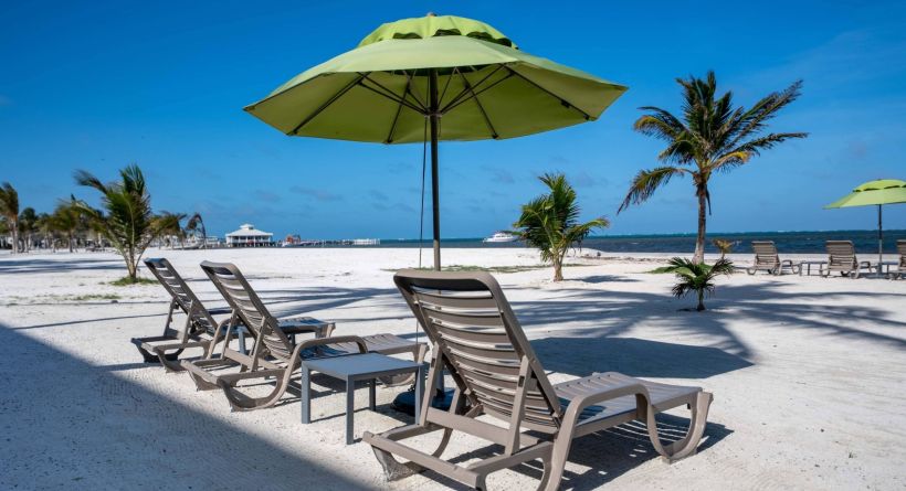Seaview Studio At Bananas On The Beach 2-206 - Price Reduced!