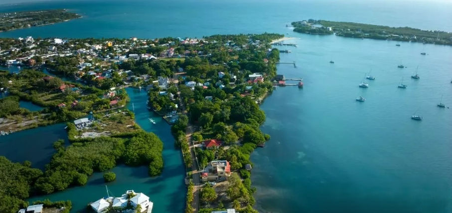 SUNRISE BAY; CARIBBEAN COASTAL RETREAT