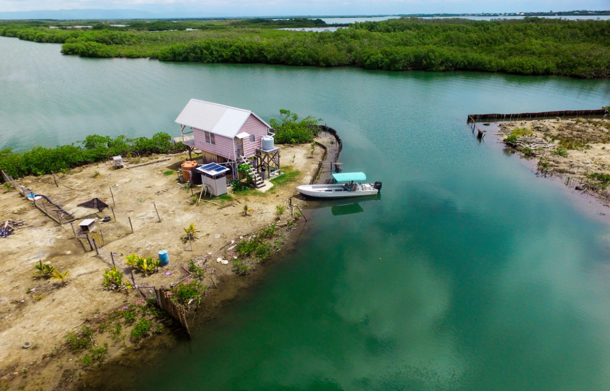 Placencia Lagoon Island Property, An Island Paradise just steps away from mainland Placencia