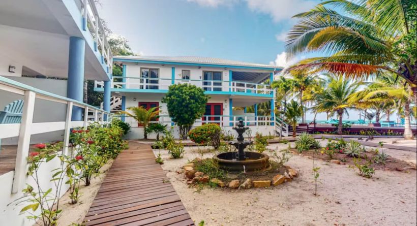 Belize Land for Sale: Oceanfront Condo in the Heart of Placencia!