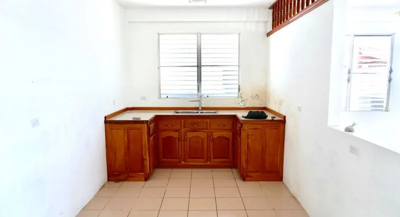 Commercial Building Ideal for Guesthouse or Offices in Punta Gorda, Toledo - Image 21