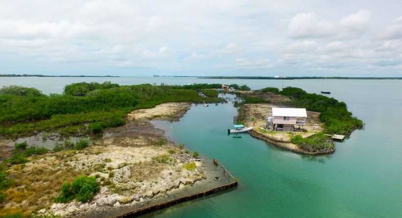 IPL01-4 ACRES ISLAND PROPERTY IN PLACENCIA LAGOON4 ACRES ISLAND PROPERTY IN PLACENCIA LAGOON