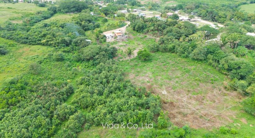 Residential Lot in Duck Run 1 - 0.36 Acres with Water &amp; Power Access