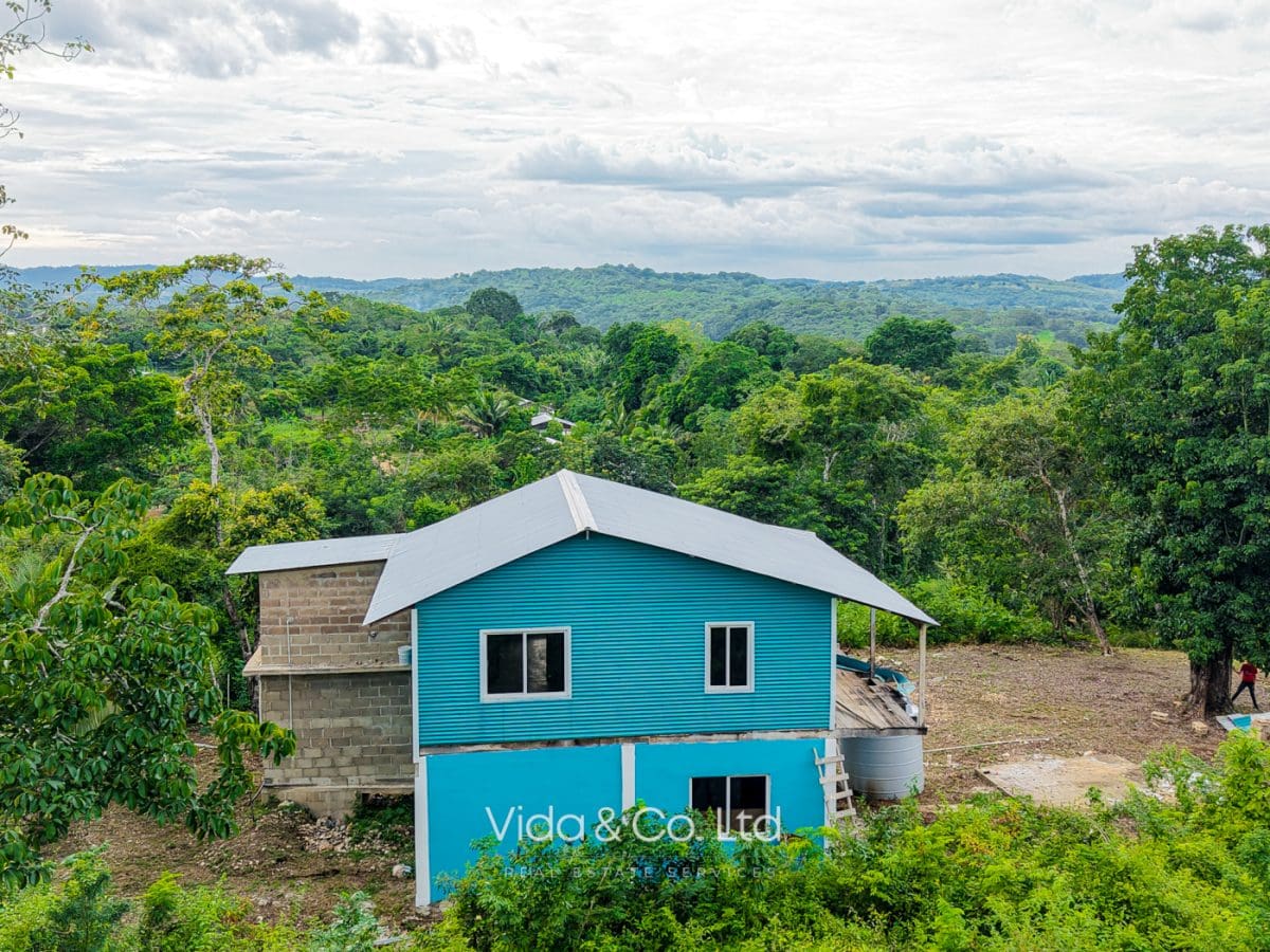 Home for sale with Xunantunich Views in San Jose Succotz, Belize