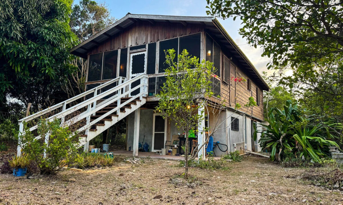 Tranquil Multi-Family Home for Sale in Paraiso Village, Corozal Belize