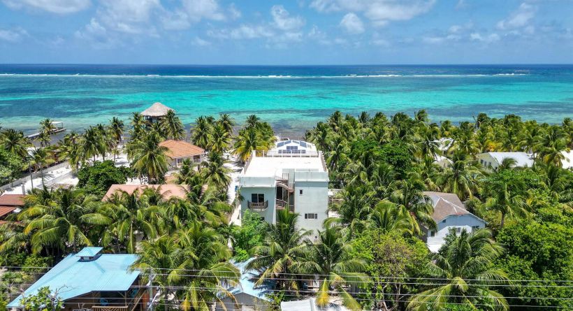 Tres Cocos Five Bedroom Home With Versatile Ground Level Commercial Space, Studio Apartment And Rooftop Patio - New Listing!