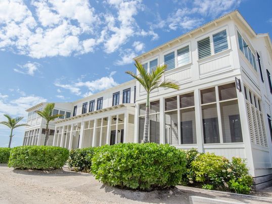 H165 - Unique Coastal 3 Bedroom Town Home