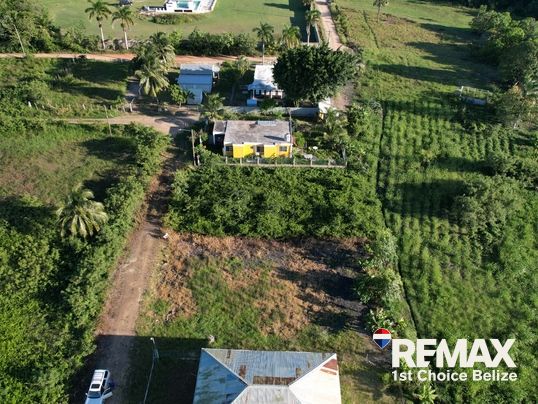L3609 - Vacant lot in Paraiso