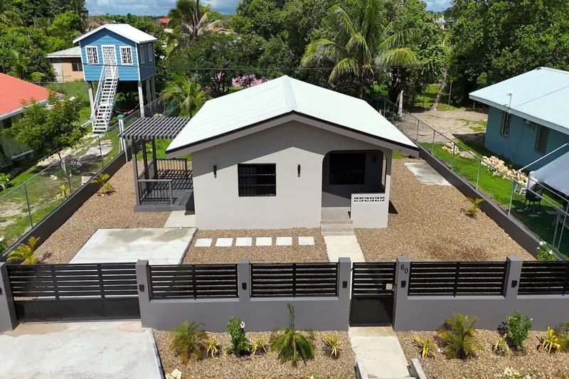 RENTAL!! Modern, Cozy 3 Bedroom Home in Los Lagos, Ladyville, Belize