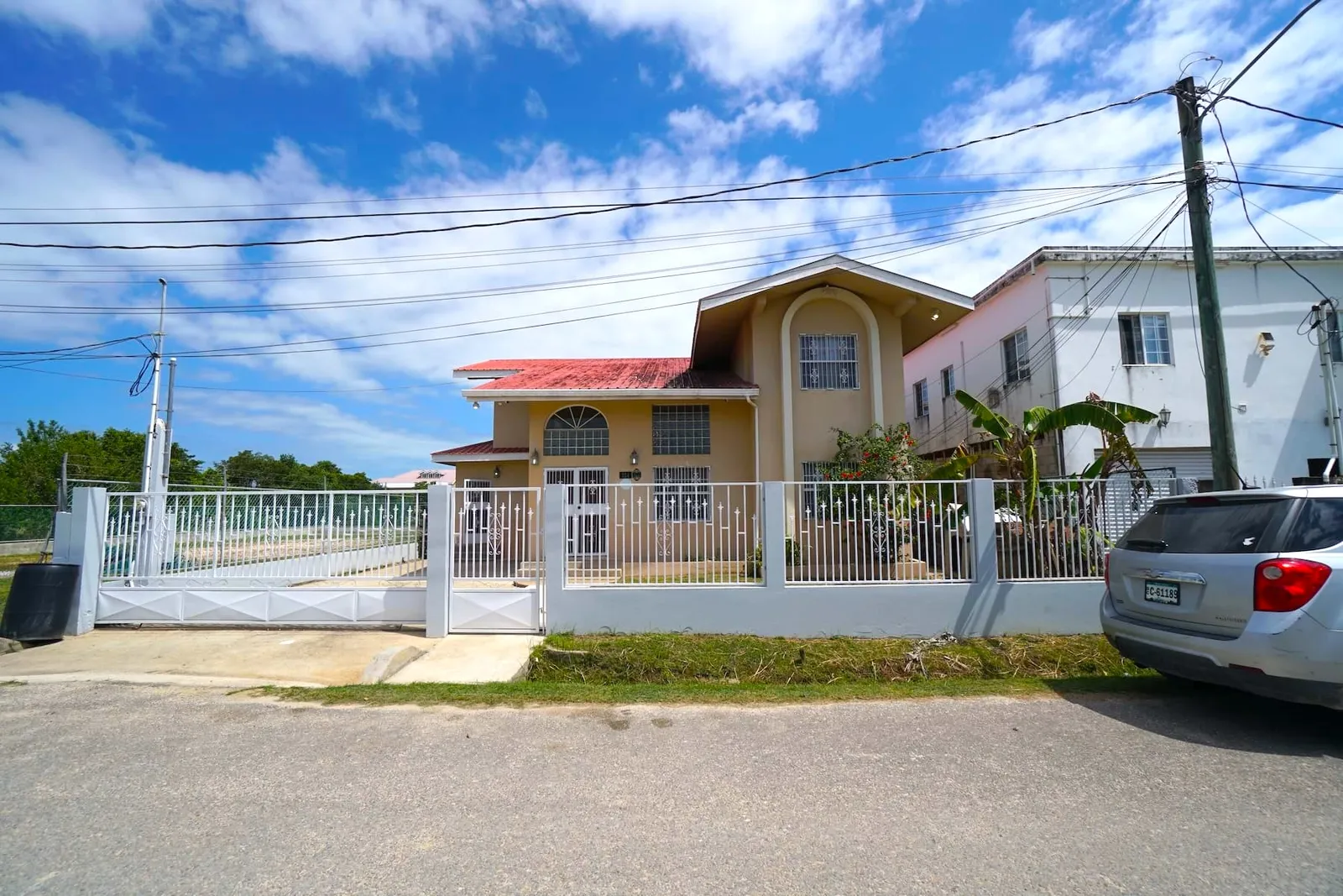Fully-furnished Canalfront Home for Rent in Vista Del Mar, Ladyville, Belize